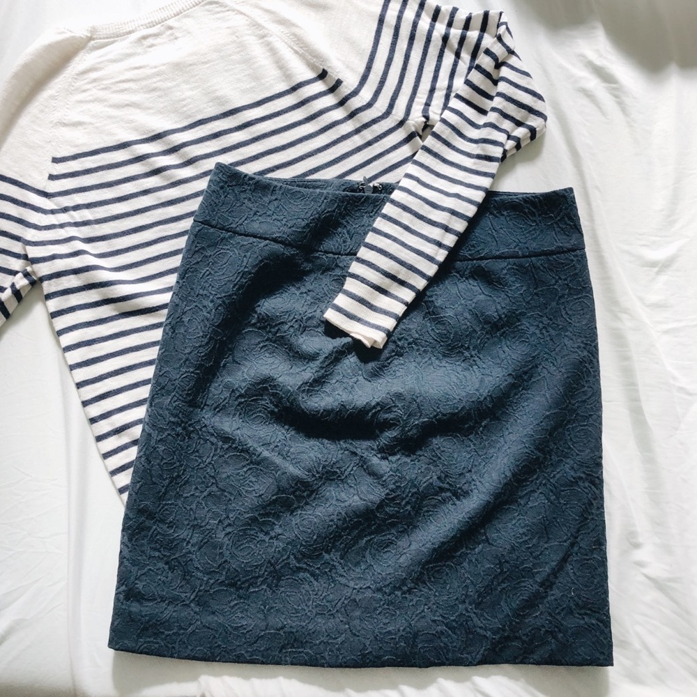 Ann Taylor blue skirt